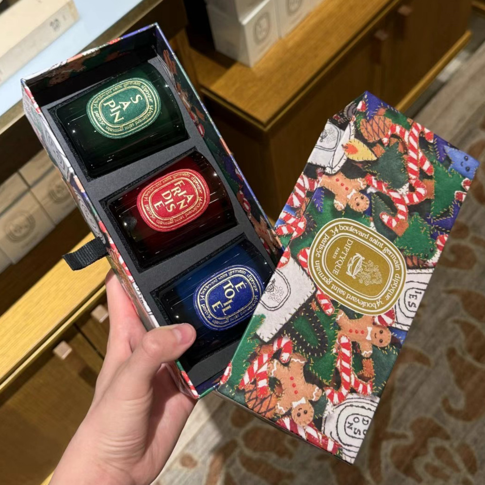 Diptyqueing Christmas Tree Rom - Home Fragrance Diptyque ulasan dan harga